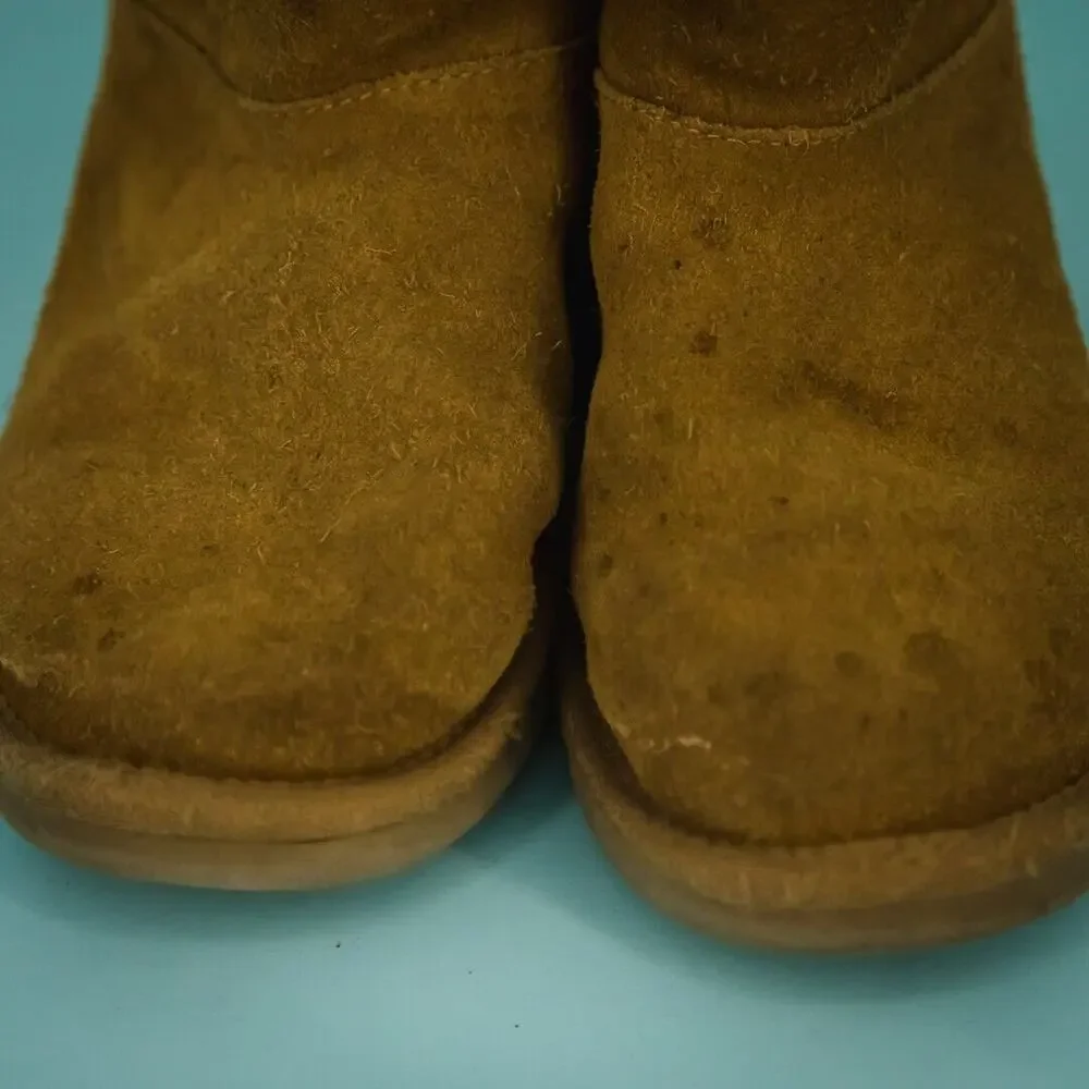 Ugg Koolaburra Size 3 Attie Brown Suede Bow Detail Pull On Sherpa Fleece Boots